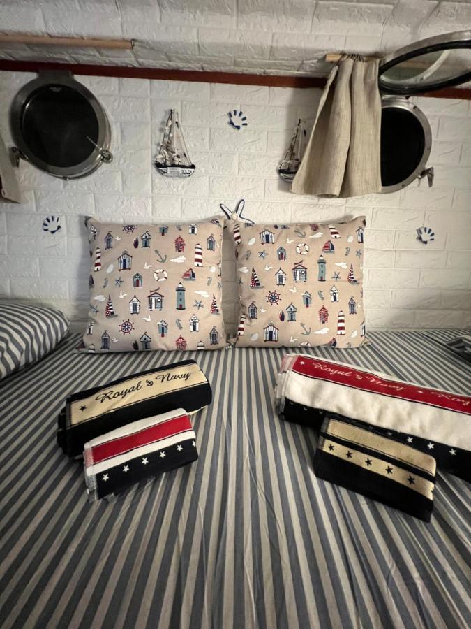 Boat & Breakfast Alicudi Bed & Breakfast Alghero Exterior photo